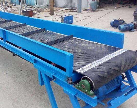 移动式皮带输送机